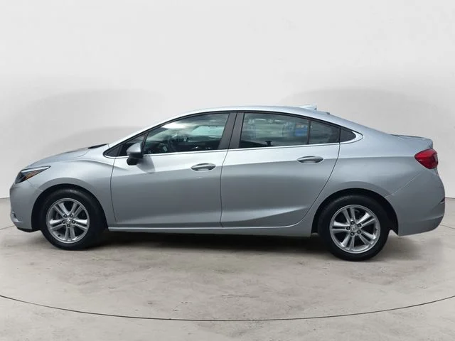 Used 2017 Silver Ice Chevrolet LT image 2