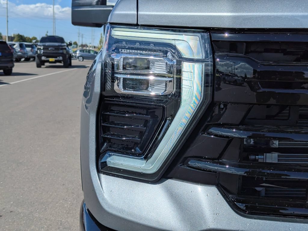2026 Chevrolet Silverado 3500HD LTZ - Photo 46