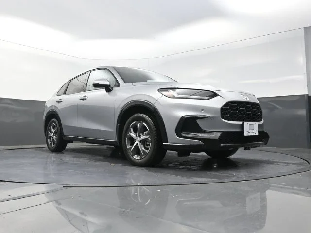 Used 2023 Silver Honda EX-L image 19