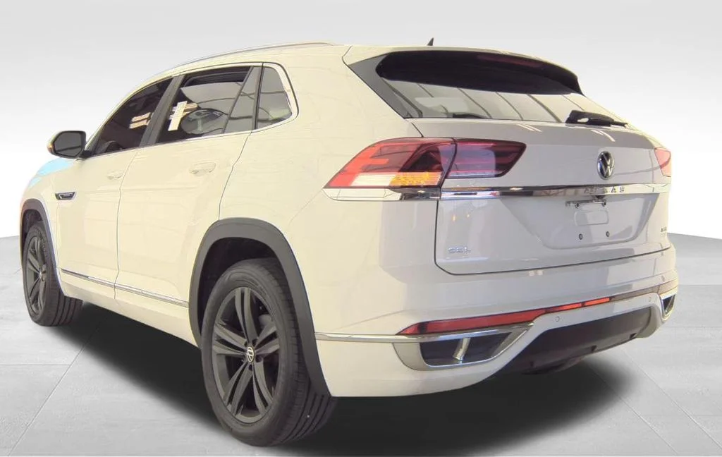 Used 2022 White Volkswagen 2.0T SEL R-Line image 7