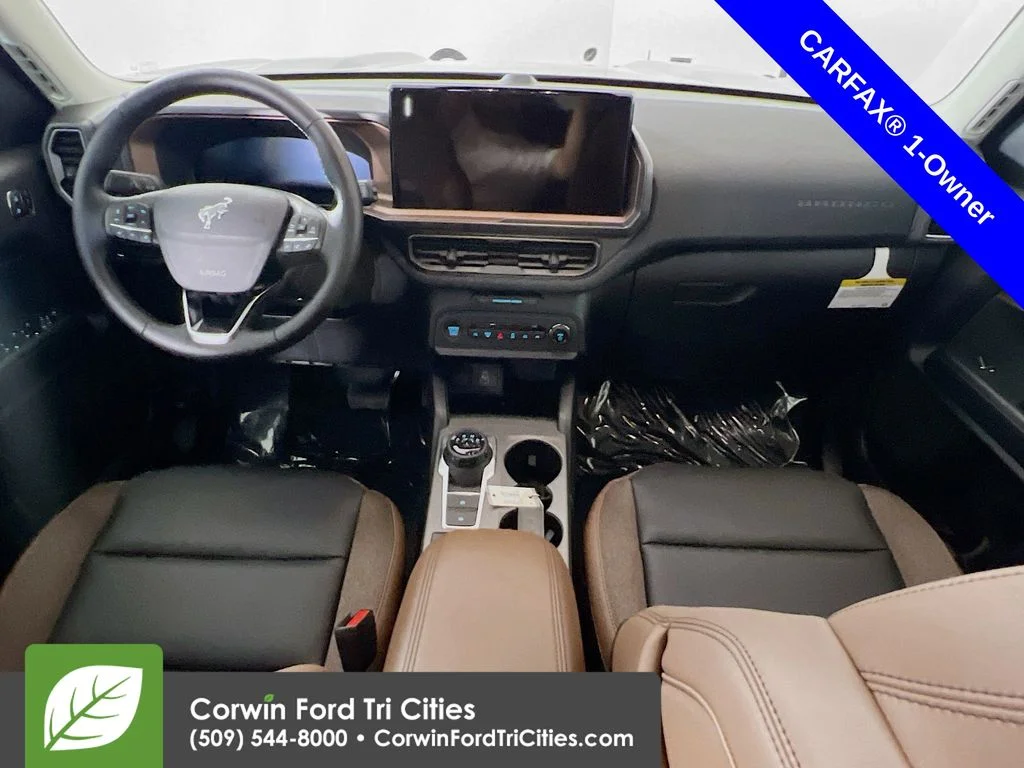 Used 2025 Gray Metallic Ford Outer Banks image 7