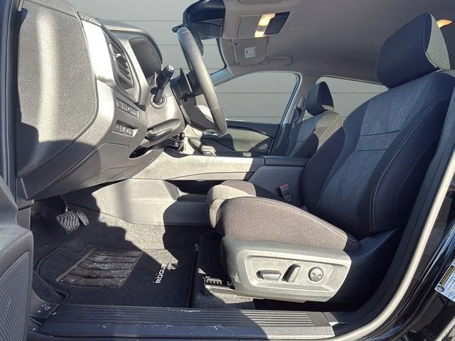 2026 Nissan Rogue SV - Photo 15
