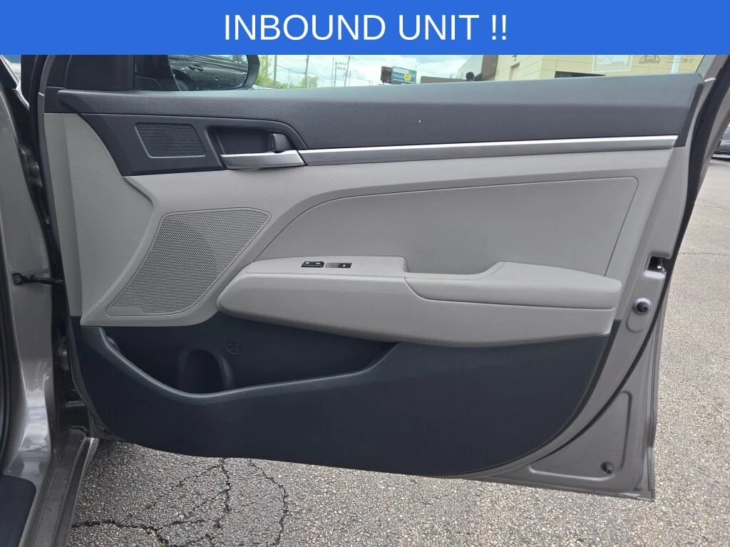 2020 Hyundai Elantra SE - Photo 8