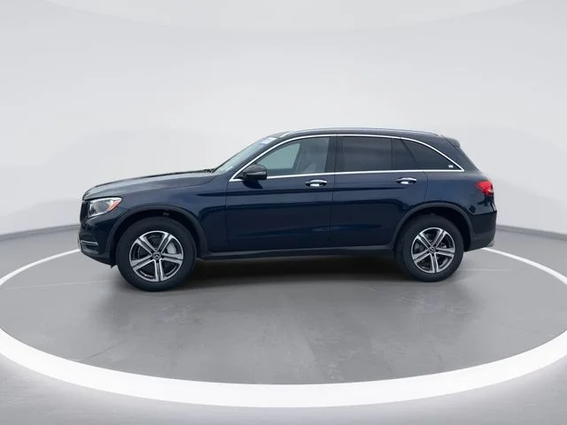 Used 2019 Blue Mercedes-Benz GLC 300 image 4