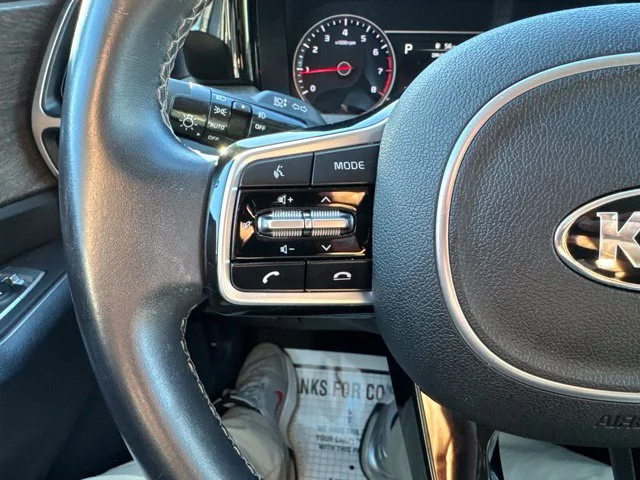 Used 2021 Silver Kia EX image 24