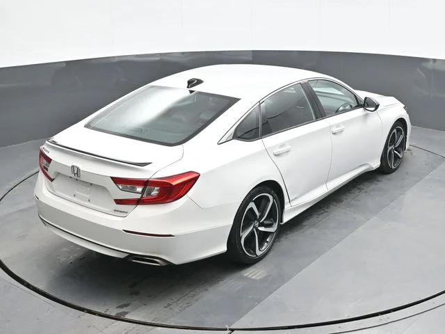 Used 2022 White Honda Sport image 17
