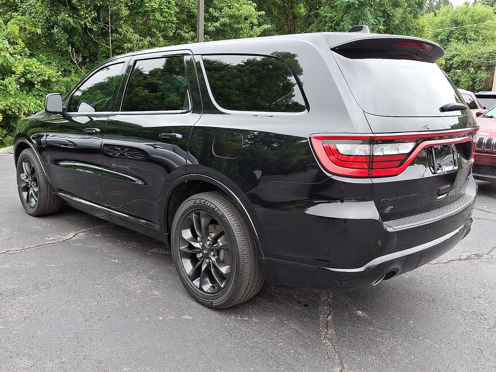Certified Used 2022 DB Black Clearcoat Dodge R/T image 4