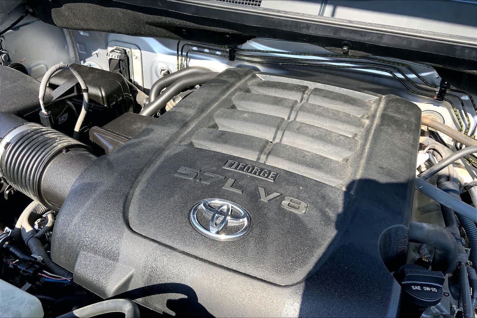 Used 2019 Silver Sky Metallic Toyota SR5 image 32