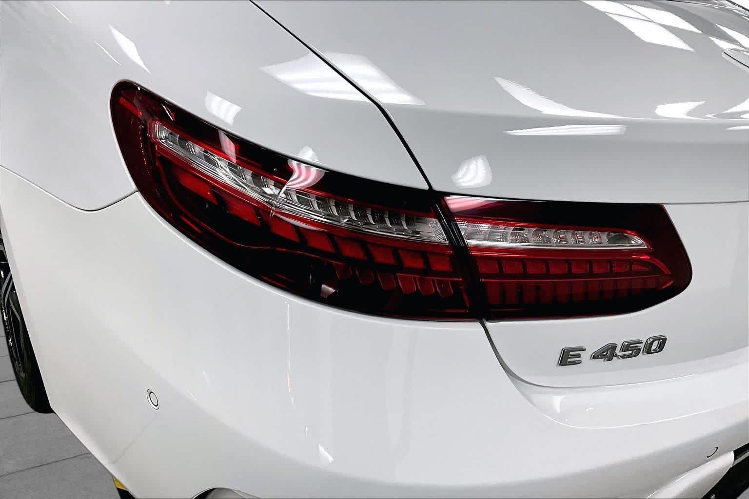 Used 2023 Polar White Mercedes-Benz E 450 image 28