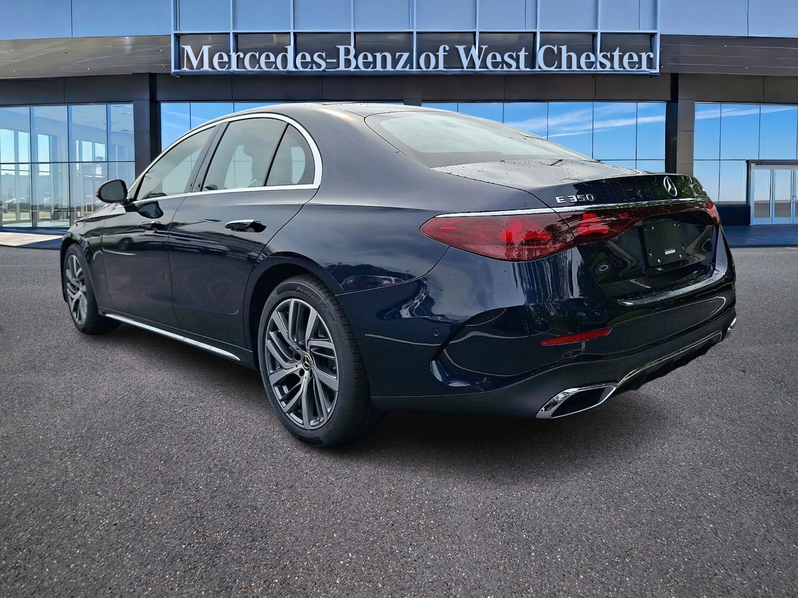 New 2027 Nautical Blue Metallic Mercedes-Benz E 350 image 25