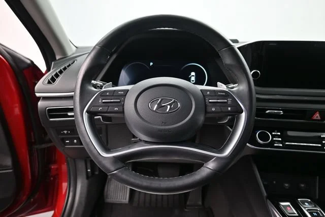 Used 2023 Ultimate Red Hyundai Limited image 14