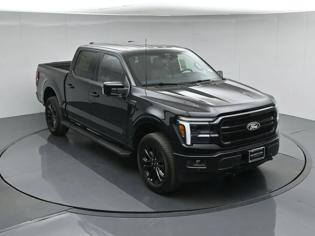New 2026 Agate Black Metallic Ford Lariat image 40