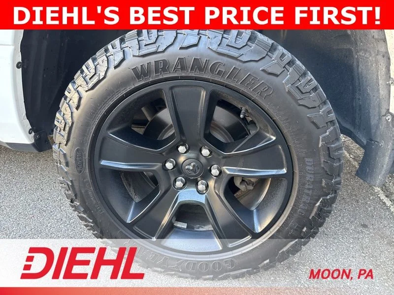 Used 2022 White Ram Big Horn/Lone Star image 7