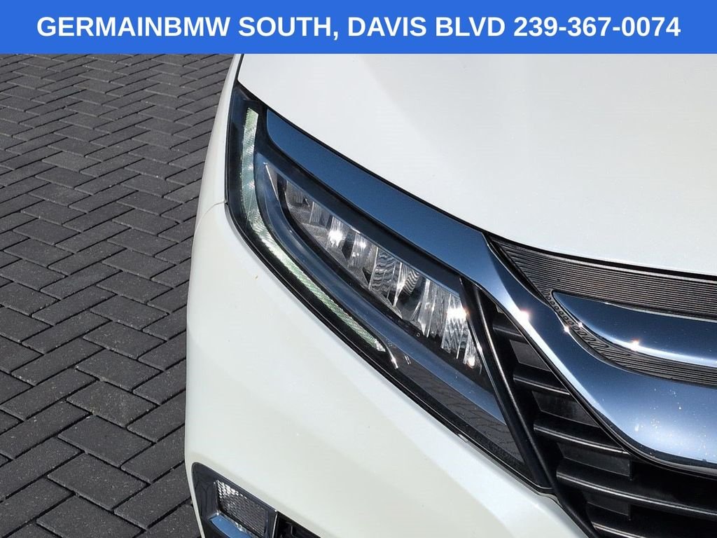 Used 2019 White Diamond Pearl Honda Elite image 11