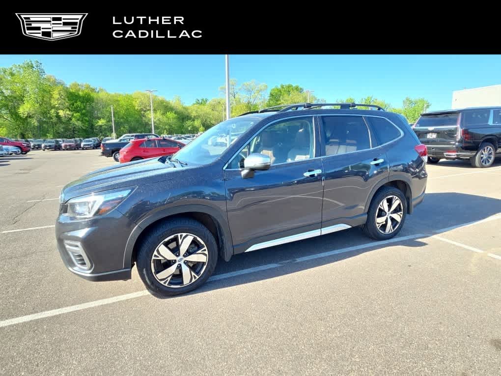 2019 Subaru Forester Touring's photo