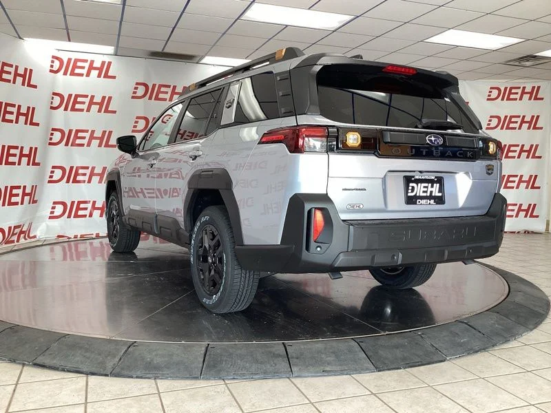 New 2026 ICE SILVER METALLIC Subaru Wilderness image 5