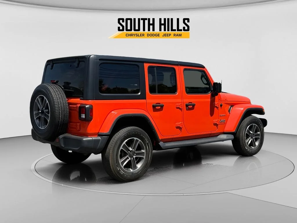 2023 Jeep Wrangler 4-Door Sahara - Photo 5