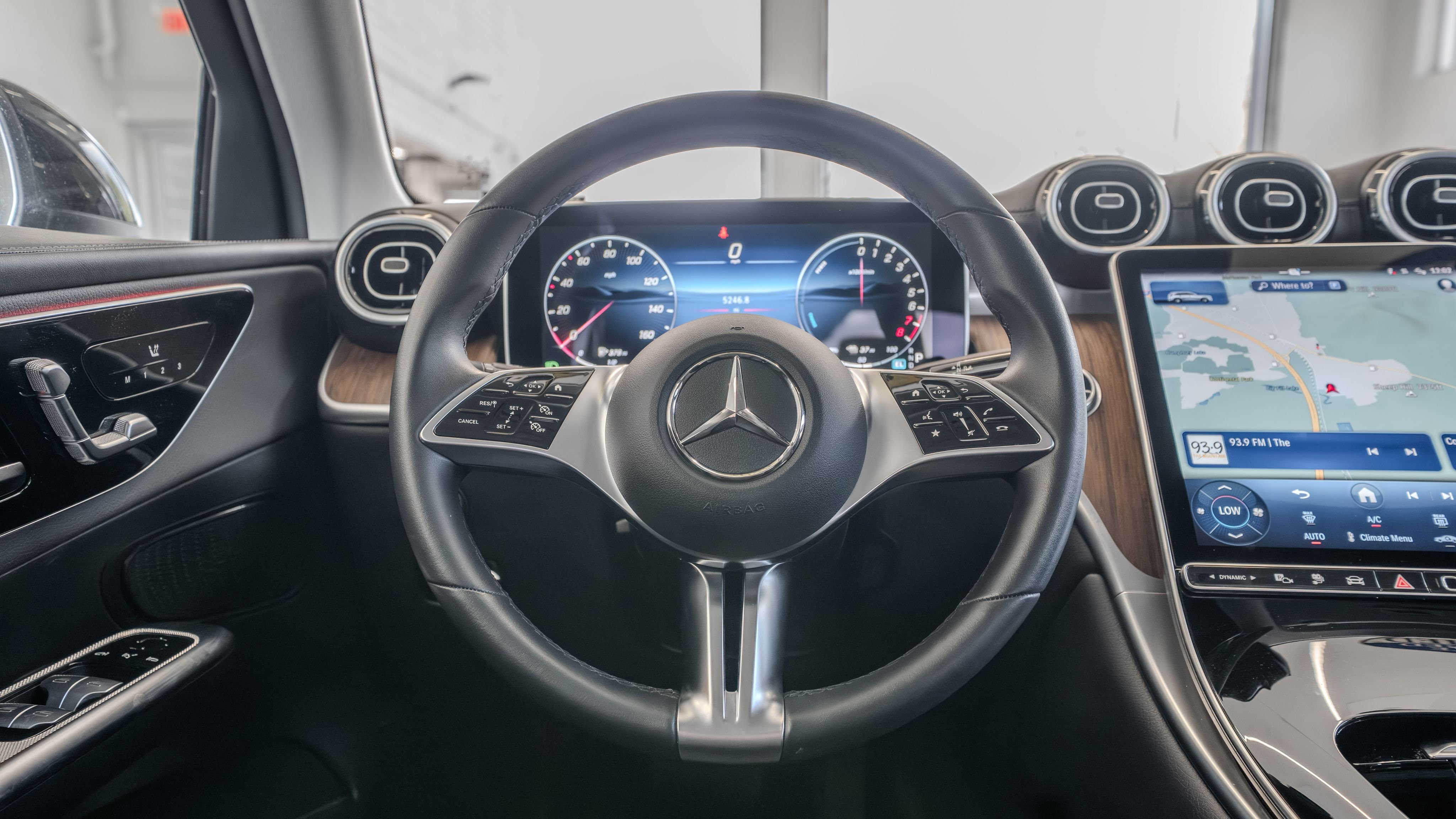 Certified Used 2025 Black Mercedes-Benz GLC 350e image 9