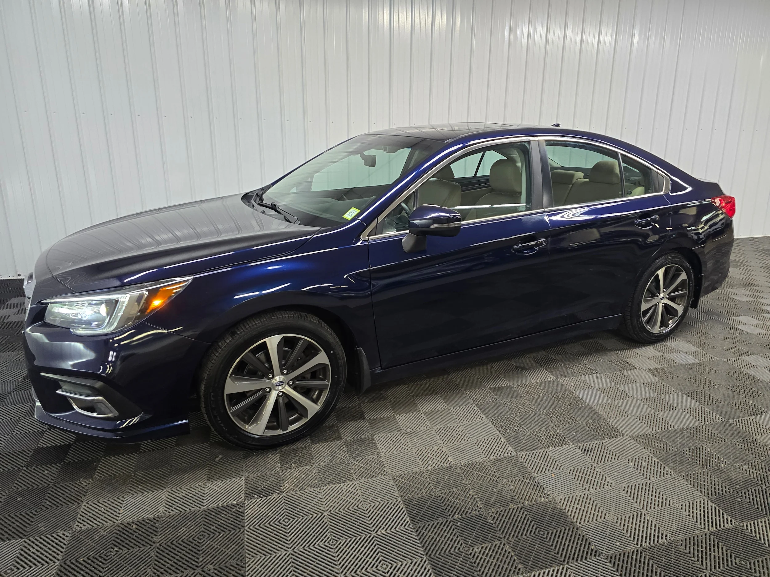 Used 2018 Dark Blue Pearl Subaru 2.5i Limited image 6