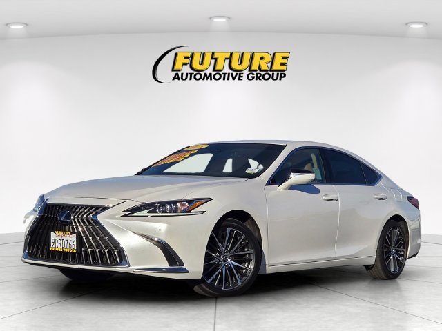 Used 2025 White Lexus 350 image 8