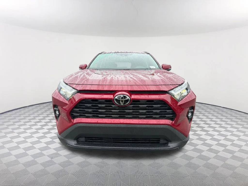Used 2025 Red Toyota XLE Premium image 2