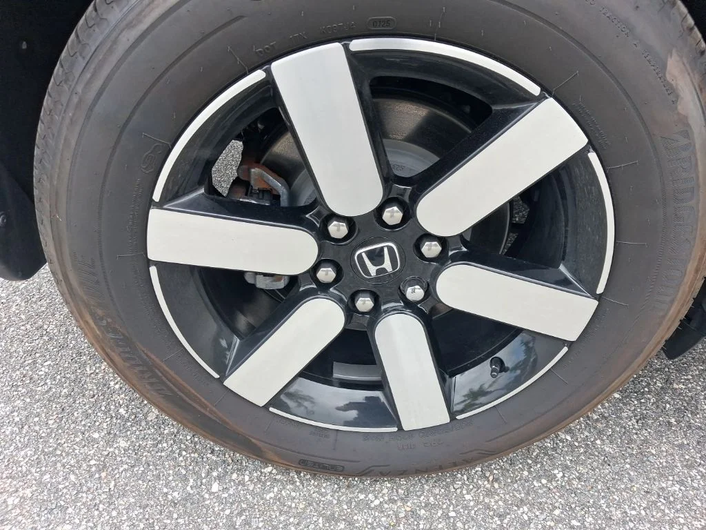 Used 2025  Honda Touring image 14
