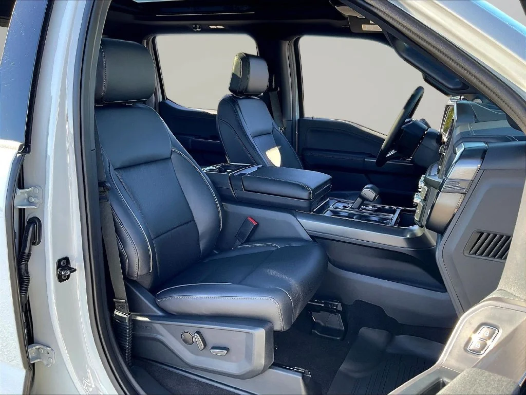 New 2026 Avalanche Ford Lariat® image 11