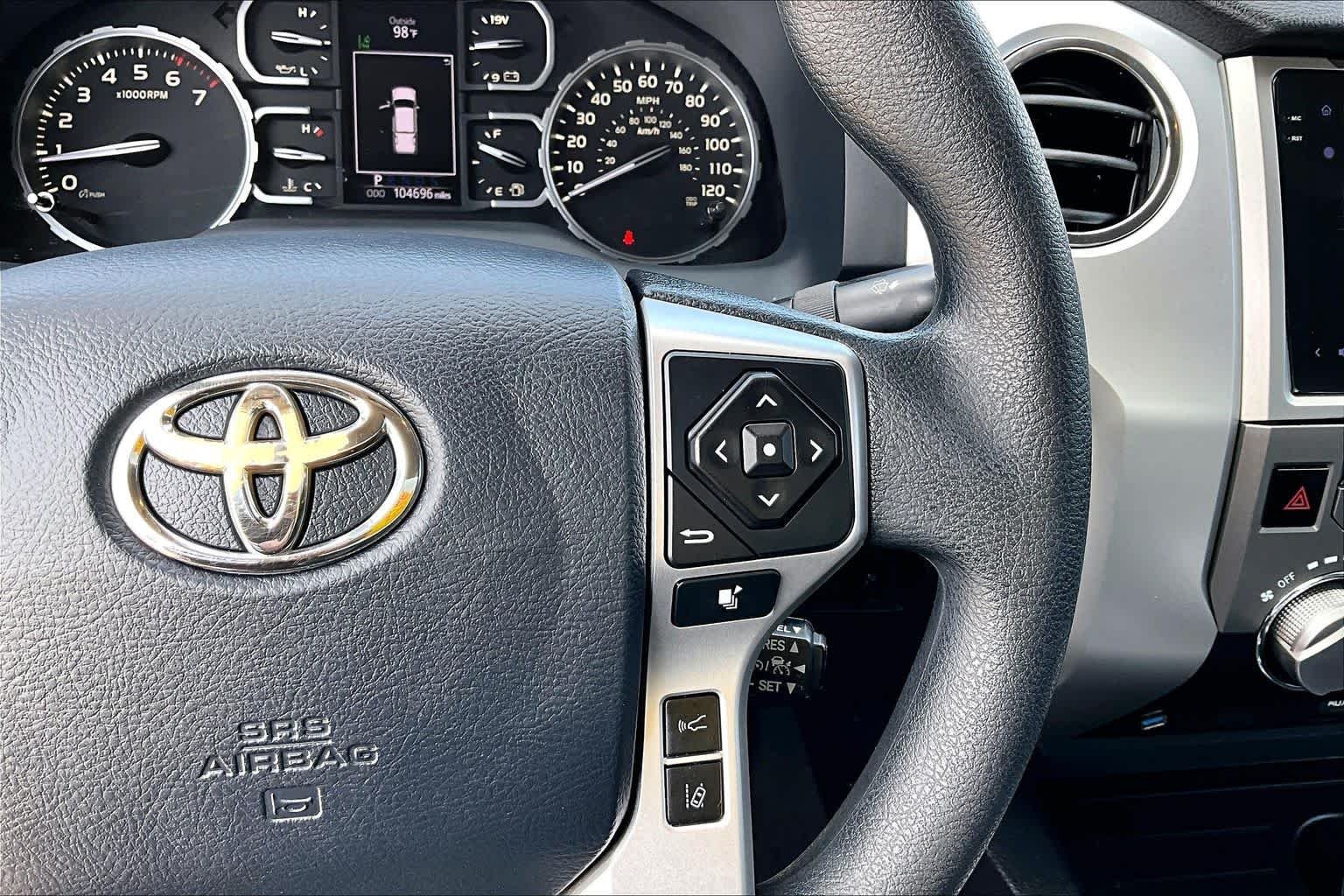 Used 2018 Magnetic Gray Metallic Toyota SR5 image 25