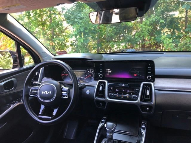 Used 2022 Grey Kia X-Line EX image 13