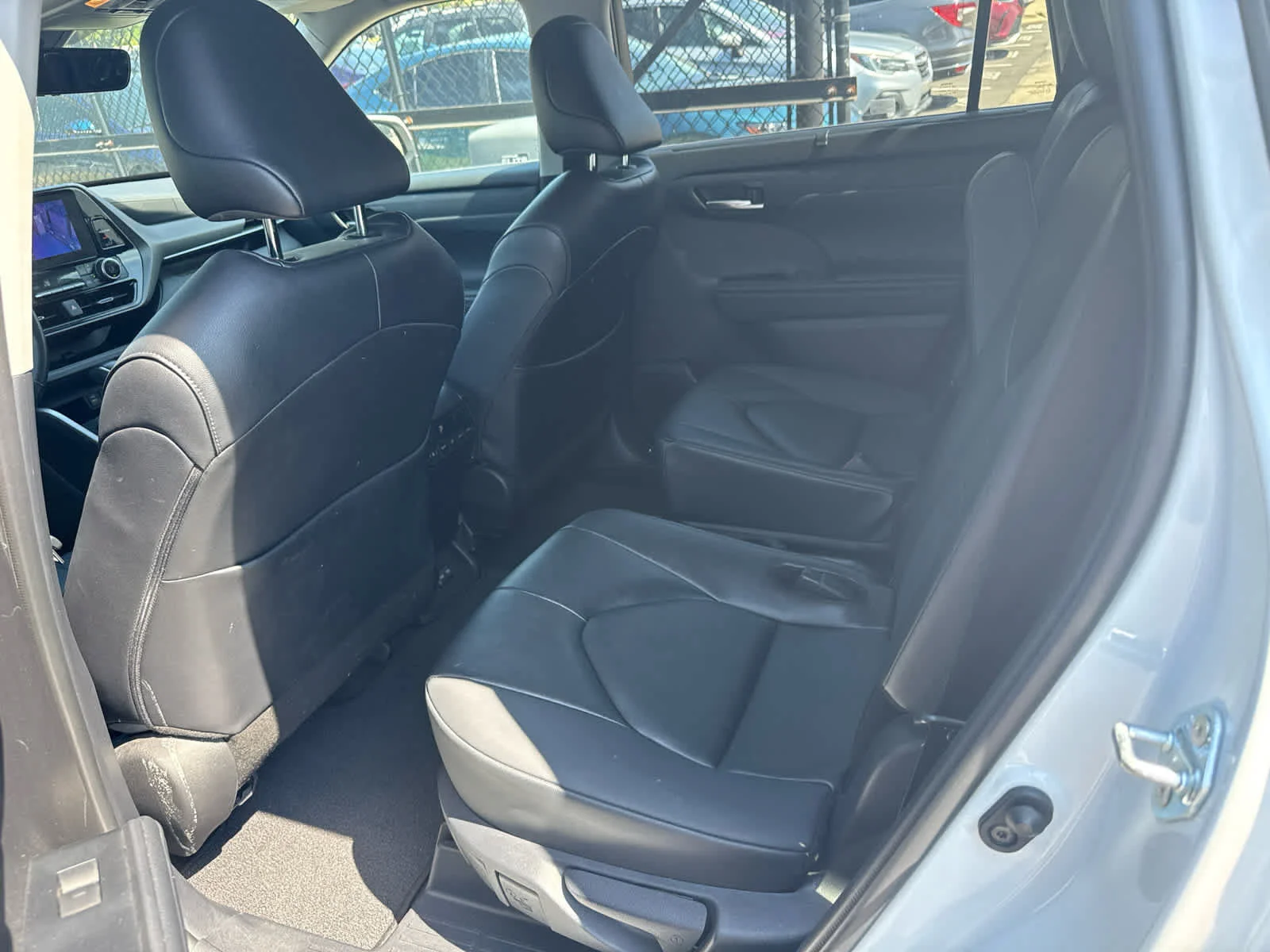 Used 2025 Wind Chill Pearl Toyota XLE image 6