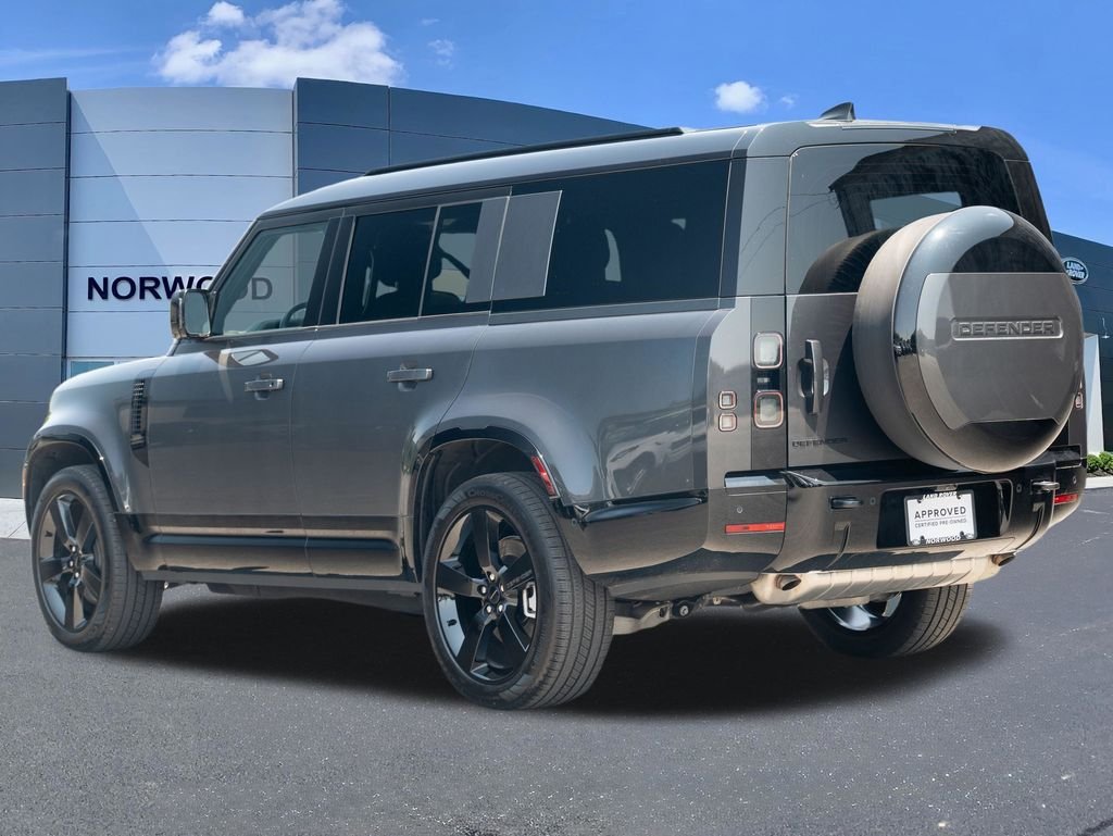 Used 2026 Gray Land Rover X-Dynamic SE image 6