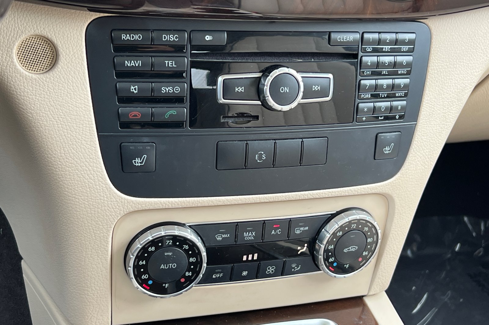Used 2014 Black Mercedes-Benz 250 image 22
