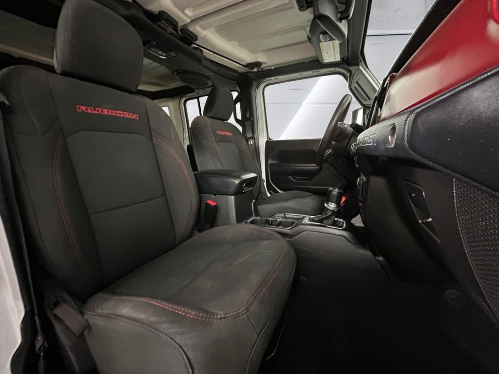 Used 2023 White/off-white Jeep Rubicon image 14