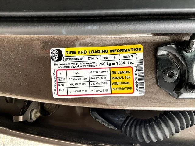 Used 2016 Brown Ford Lariat image 10