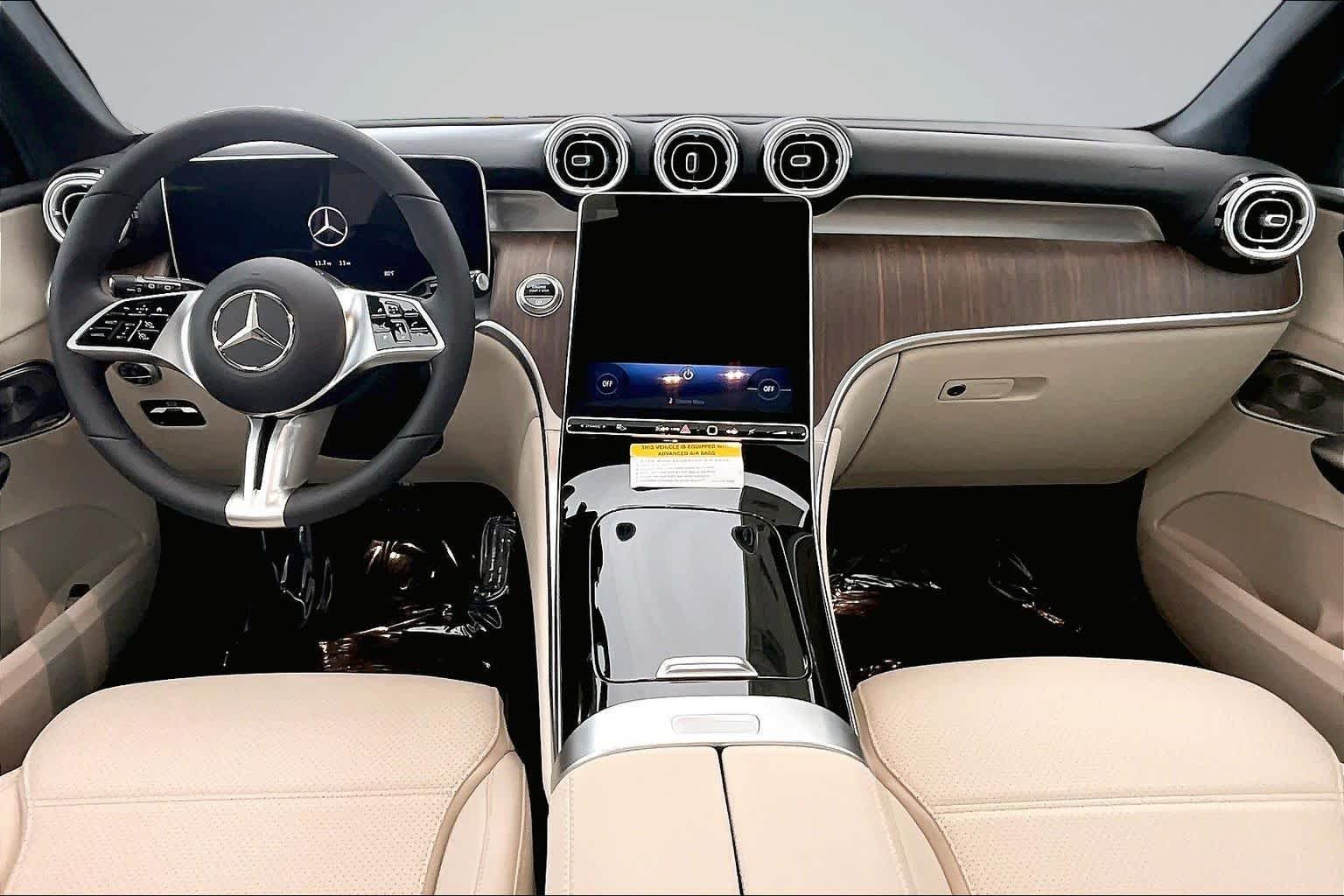 New 2026 Polar White Mercedes-Benz GLC 300 image 10