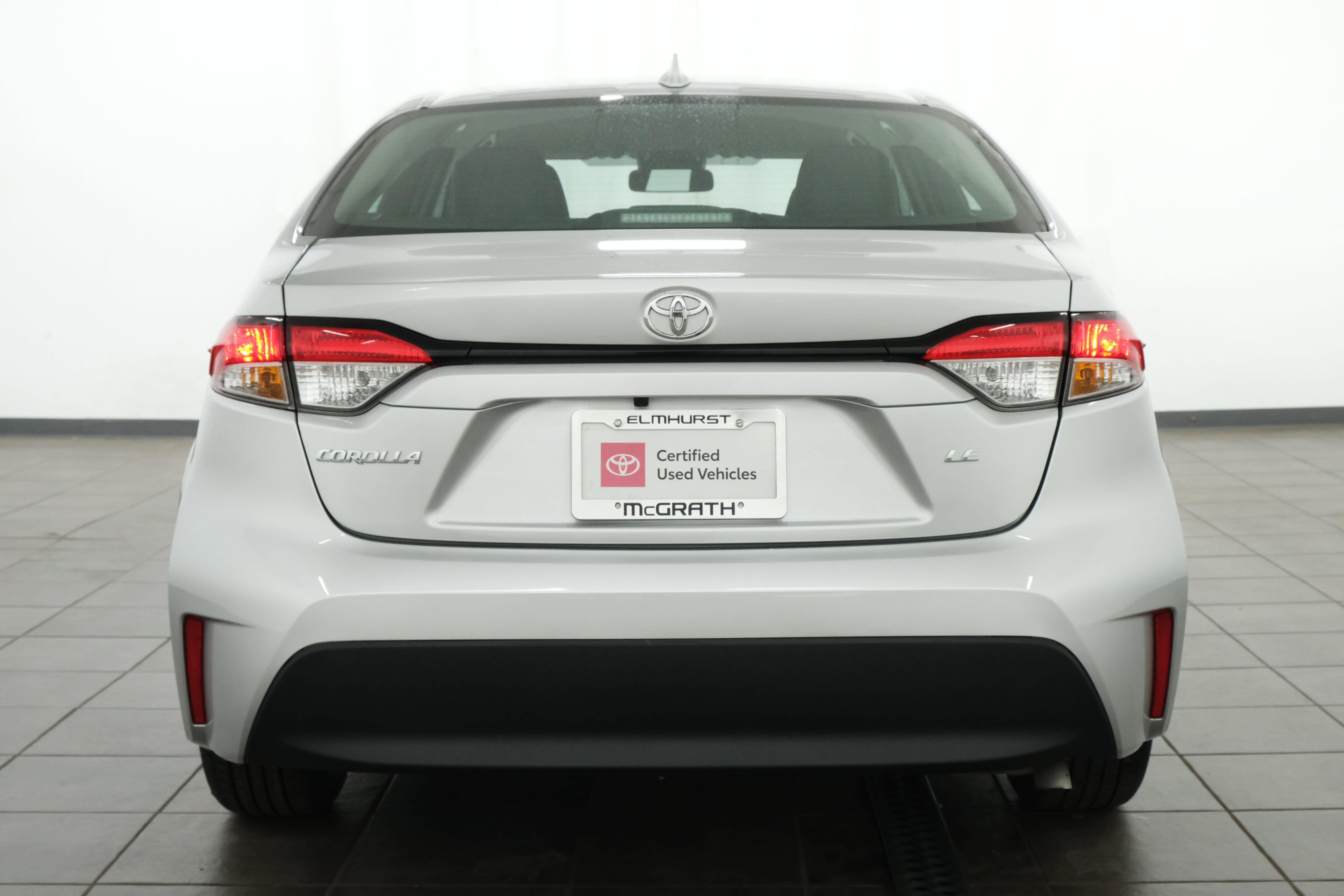 Certified Used 2024 Classic Silver Metallic Toyota LE image 5