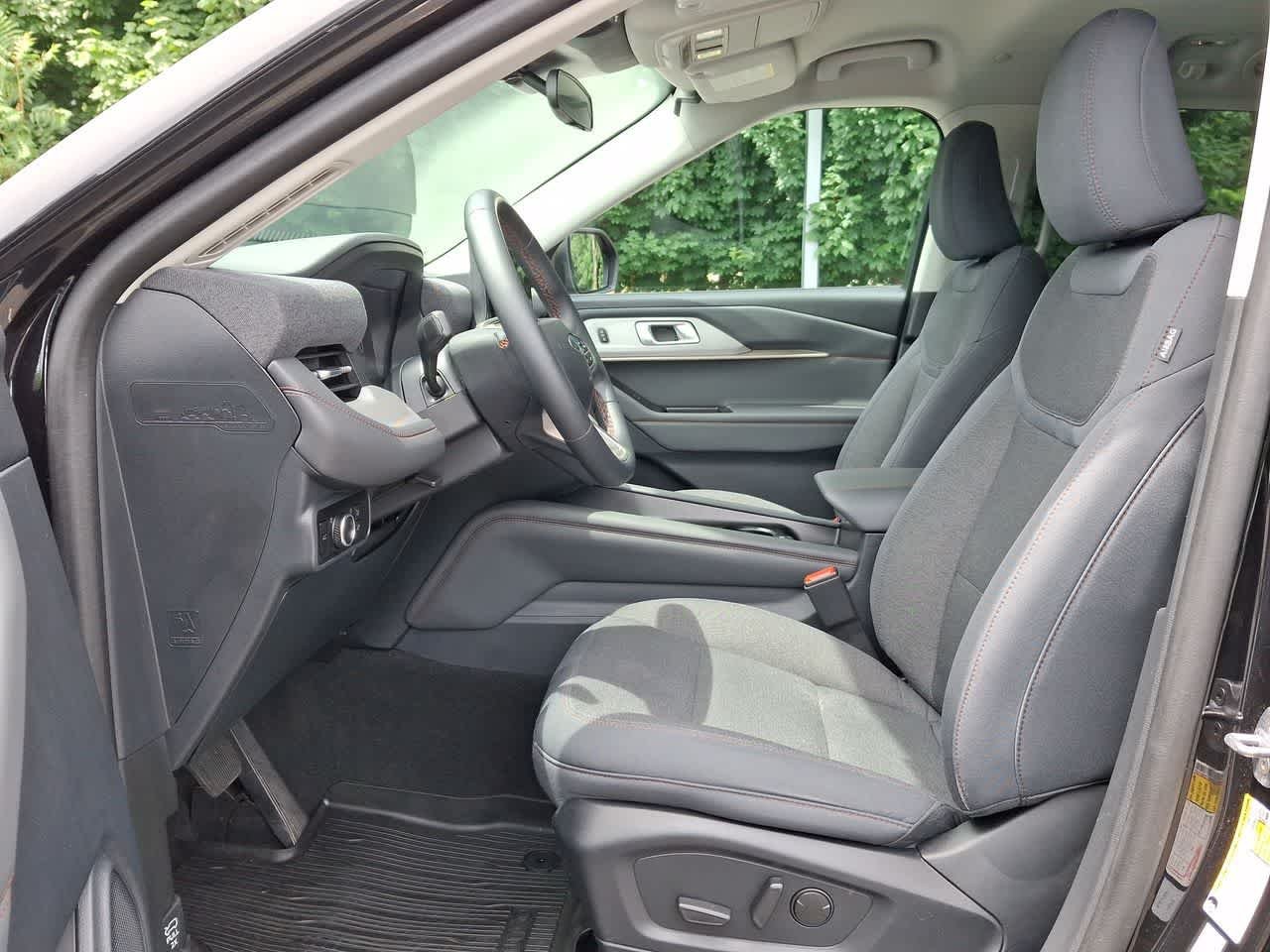 Ford Active de 2025, em Agate Black Metallic, usado – imagem 17