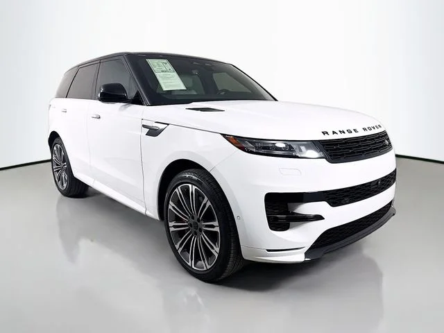 Certified Used 2025 White Land Rover Dynamic SE image 3