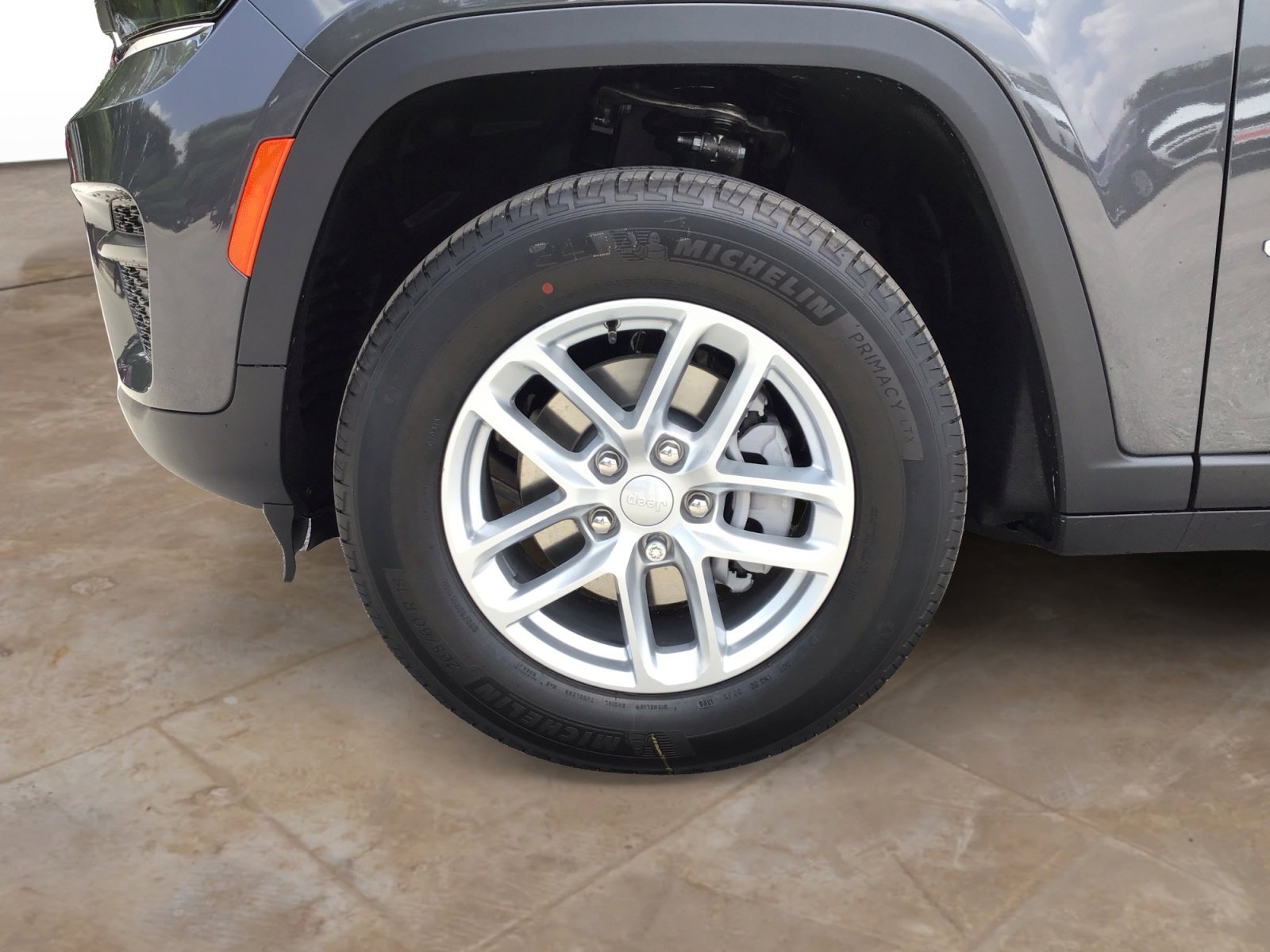 New 2026 Baltic Gray Metallic Clearcoat Jeep Laredo X image 29