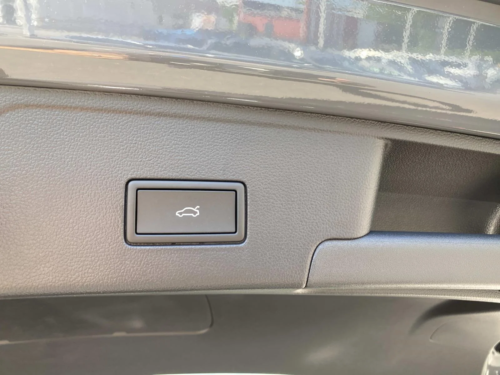 New 2026 Pure Gray Volkswagen 2.0T SE w/Technology 4MOTION image 6