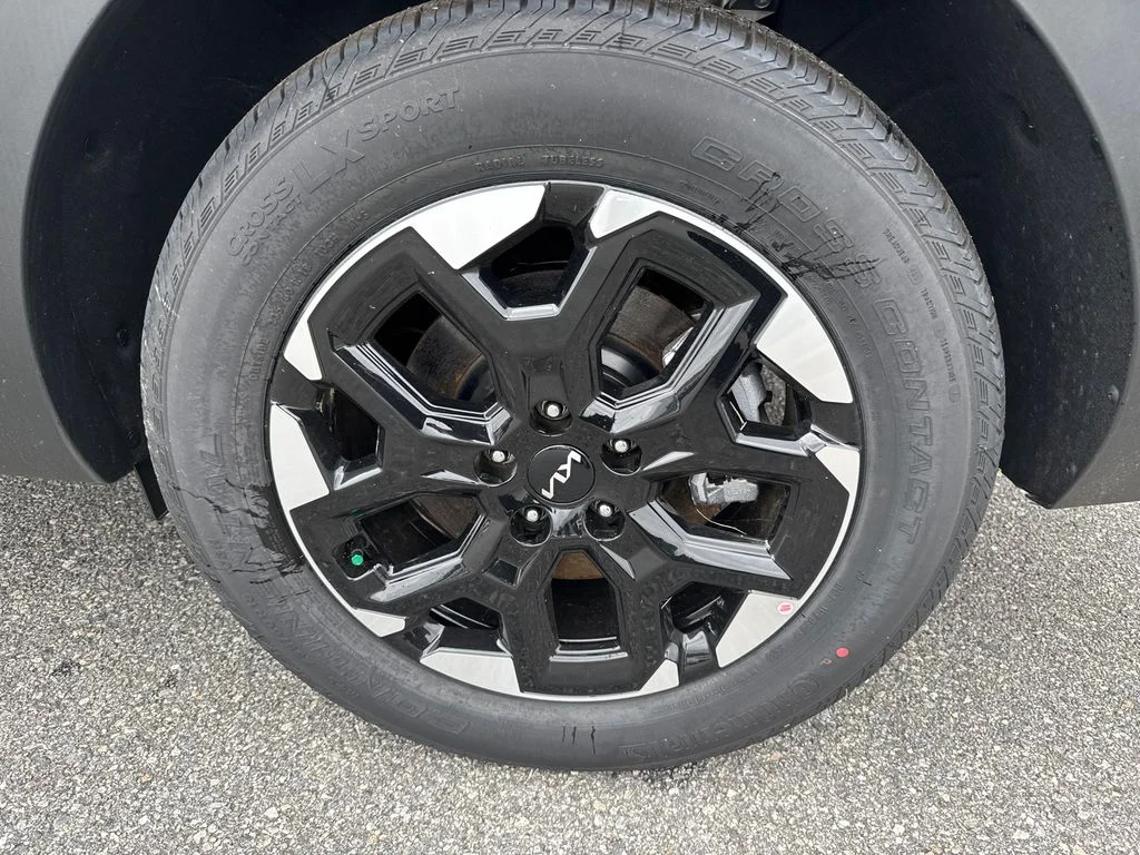 Certified Used 2025 Black Kia S image 19