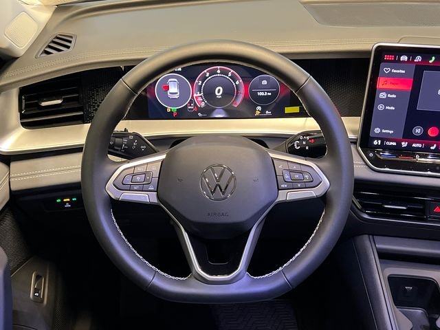 New 2026 White Volkswagen 2.0T SE image 13