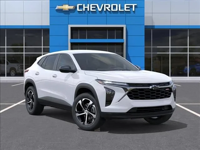 New 2026 Summit White Chevrolet 1RS image 7