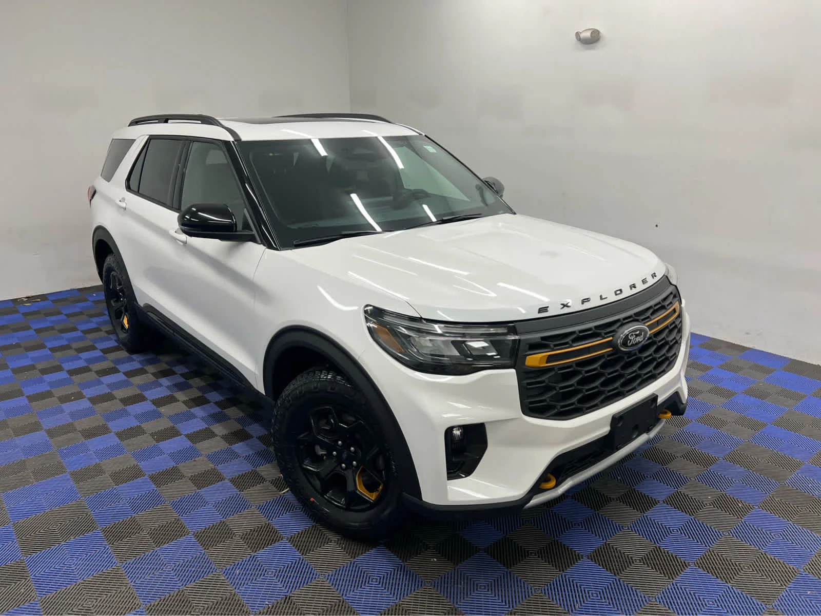 2026 Ford Explorer Tremor - Photo 33