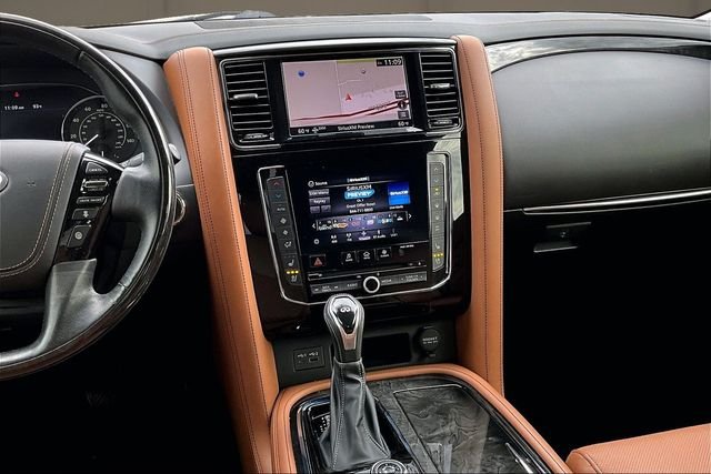 Used 2020  INFINITI  image 6