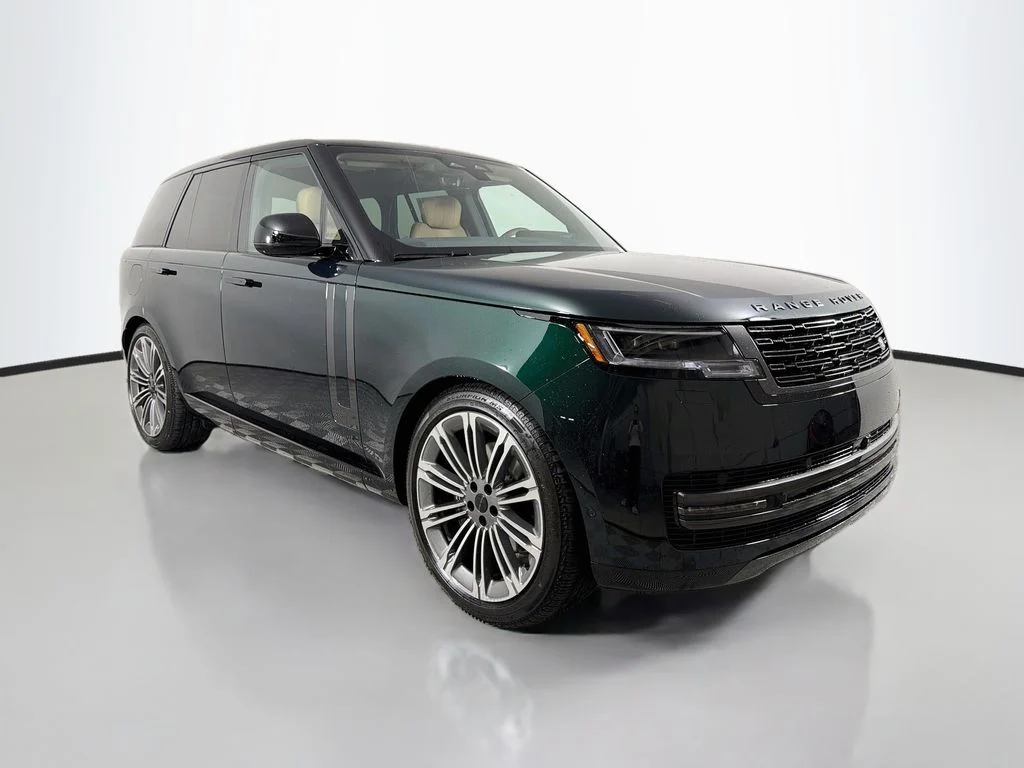 New 2026 British Racing Green Land Rover SE image 3