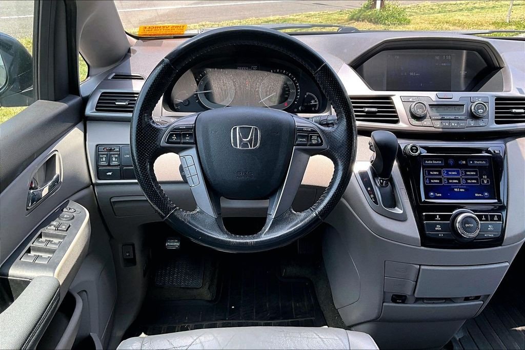 Used 2015 Gray Honda EX-L image 5