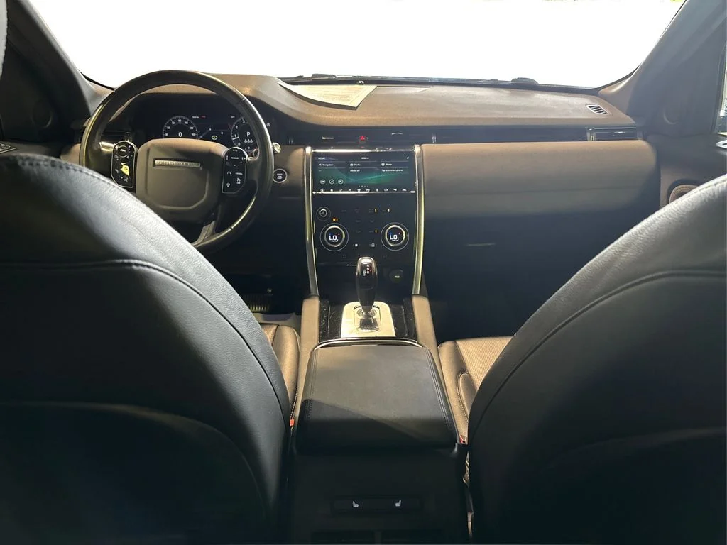 Used 2020 Eiger Grey Land Rover SE image 29