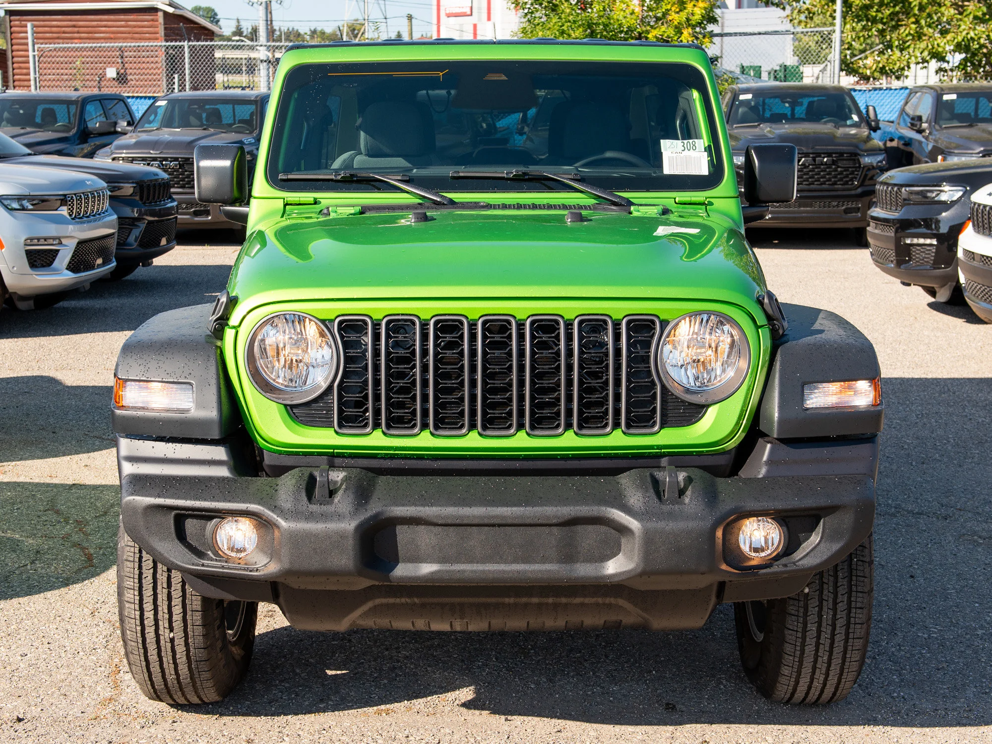 Used 2025 mojito Jeep Sport S* 4 Door 4x4, Remote Start, Heated Seats/Wheel image 6
