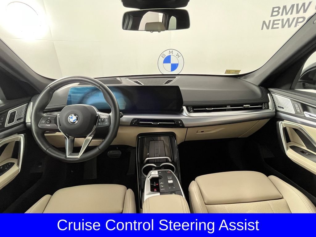 Used 2025 Black BMW xDrive28i image 5